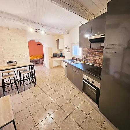 Apartment T2 Des Bourgades